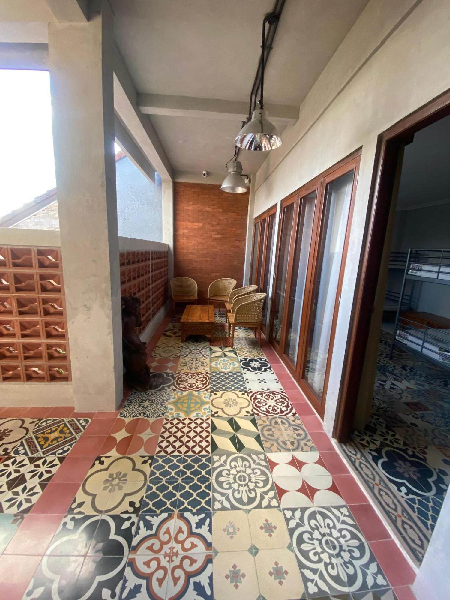 Br Bed N Bfast Bed and Breakfast Uluwatu Εξωτερικό φωτογραφία