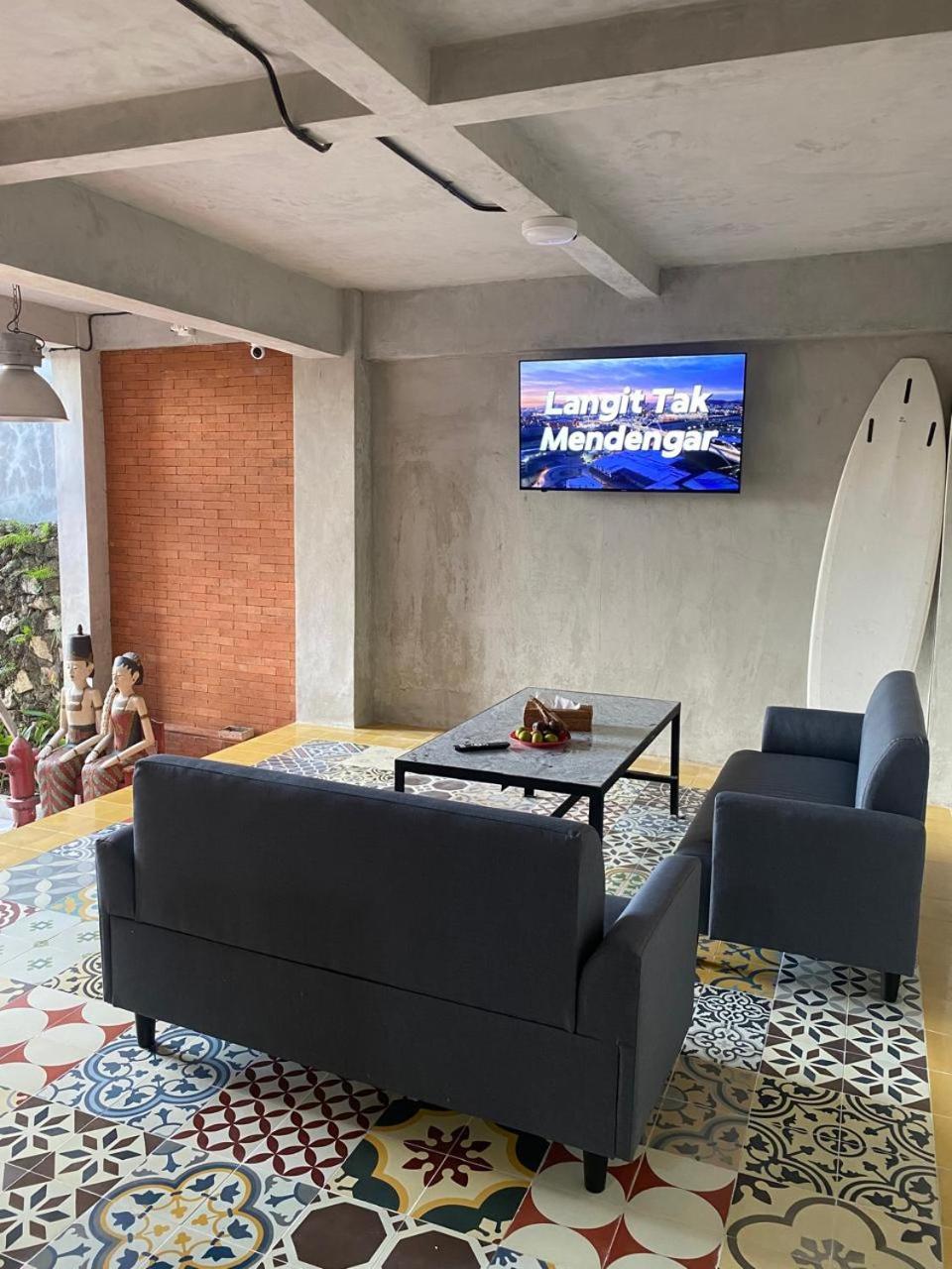 Br Bed N Bfast Bed and Breakfast Uluwatu Εξωτερικό φωτογραφία